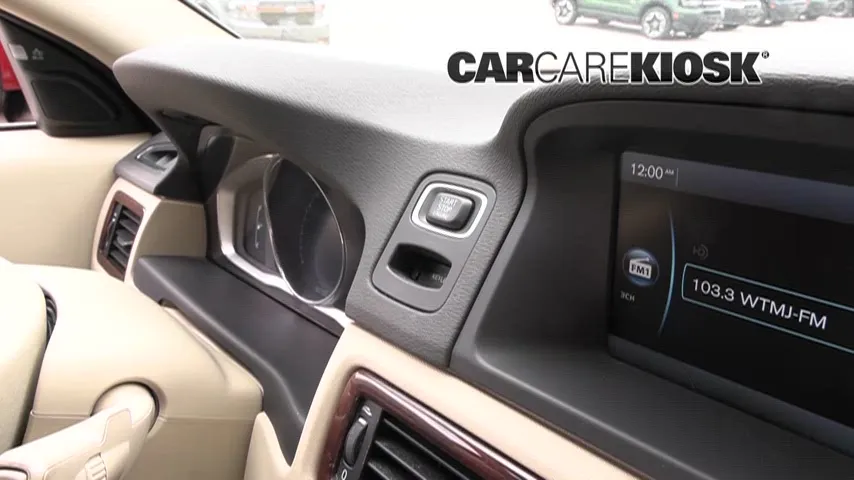 2014 Volvo XC70 T6 3.0L 6 Cyl. Turbo Balais essuie-glace avant